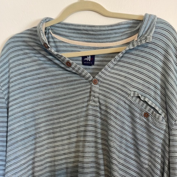 Johnnie-O 3-Button Striped Henley XL - Picture 2 of 4